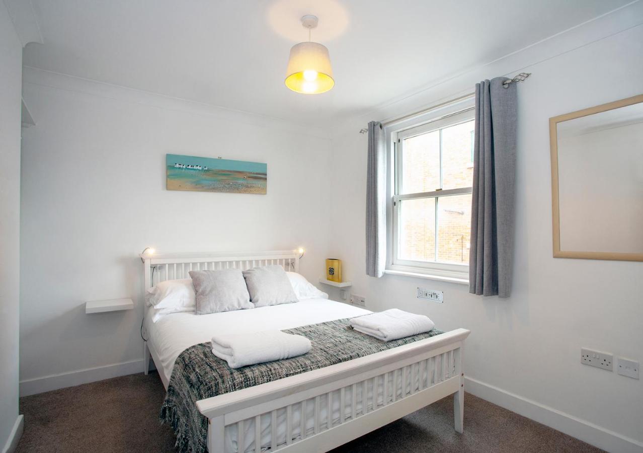 The Spires - Cosy Apartment Just Outside Of City Centre Canterbury Exteriér fotografie
